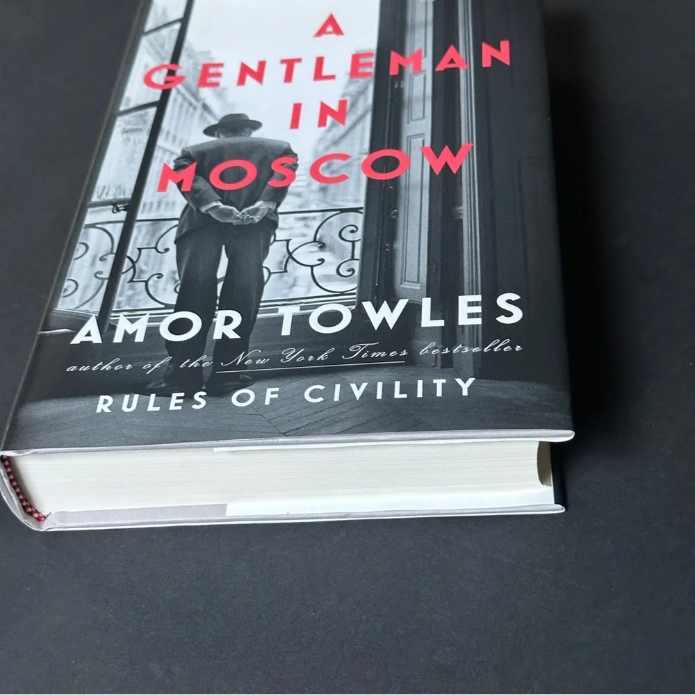 A Gentleman in Moscow by Amor Towels | Historical Fiction | Hardcover Book - Picture 4 of 9